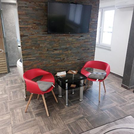 De Lux Apartment Maki Μπάνια Λούκα Εξωτερικό φωτογραφία