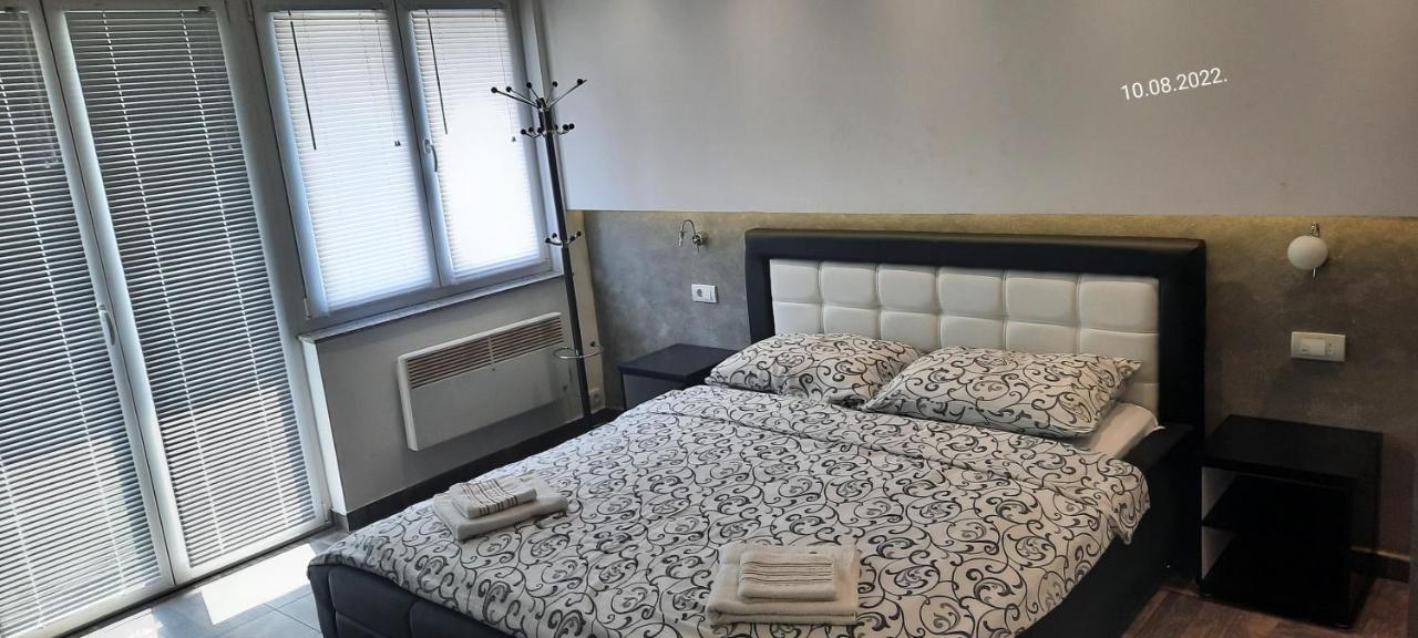 De Lux Apartment Maki Μπάνια Λούκα Εξωτερικό φωτογραφία