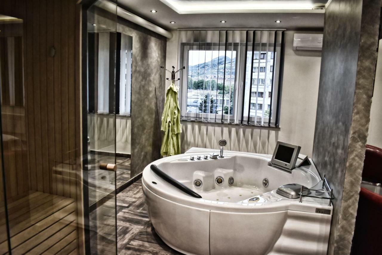 De Lux Apartment Maki Μπάνια Λούκα Εξωτερικό φωτογραφία